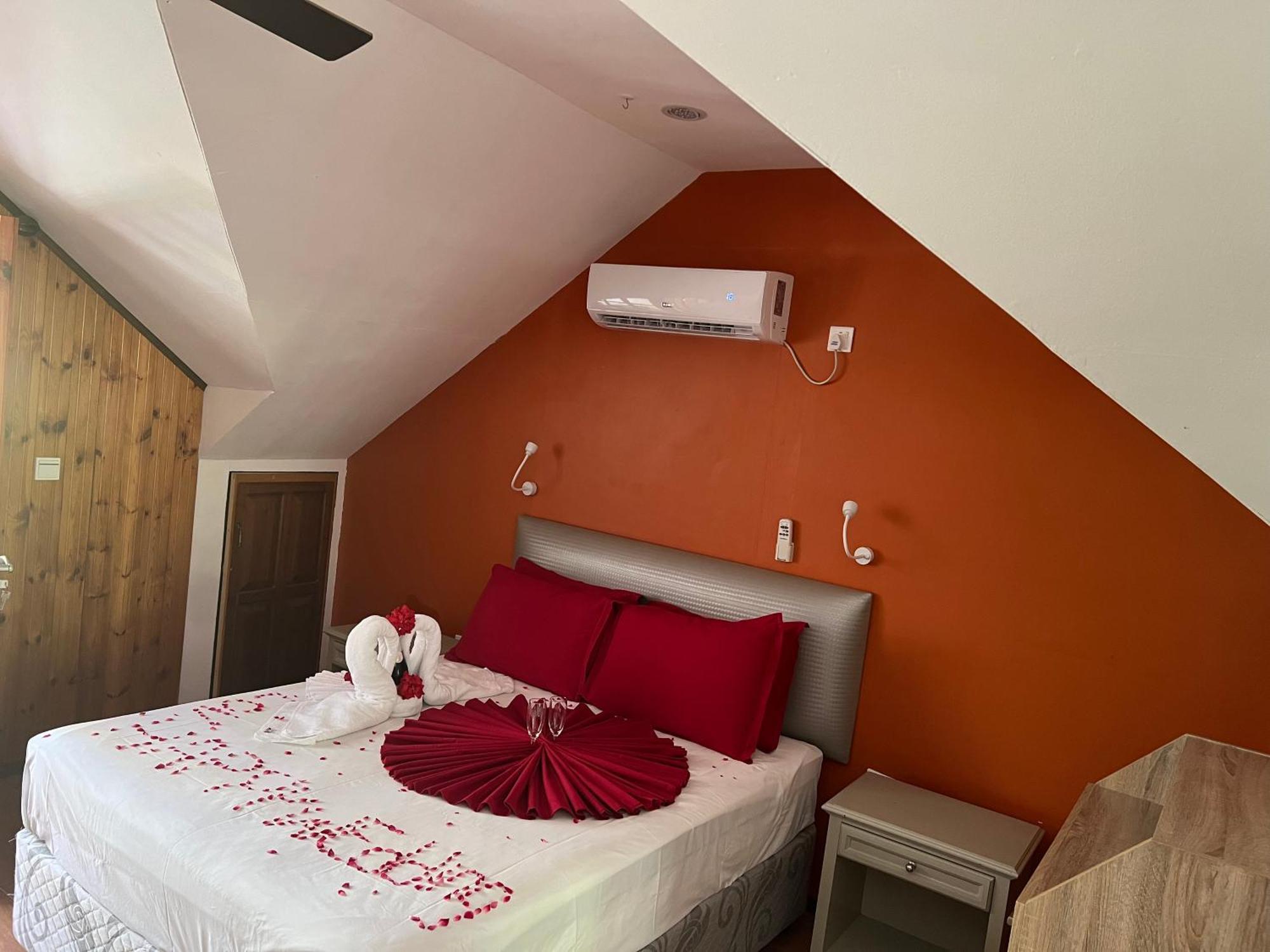 Chloe'S Cottage Self-Catering La Digue Eksteriør billede